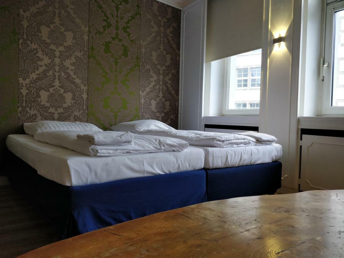 Avi Burgplatz Appartement *